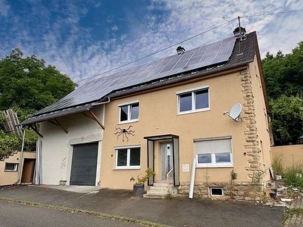Haus zum Kaufen in Haigerloch 301.000 € 195 m²