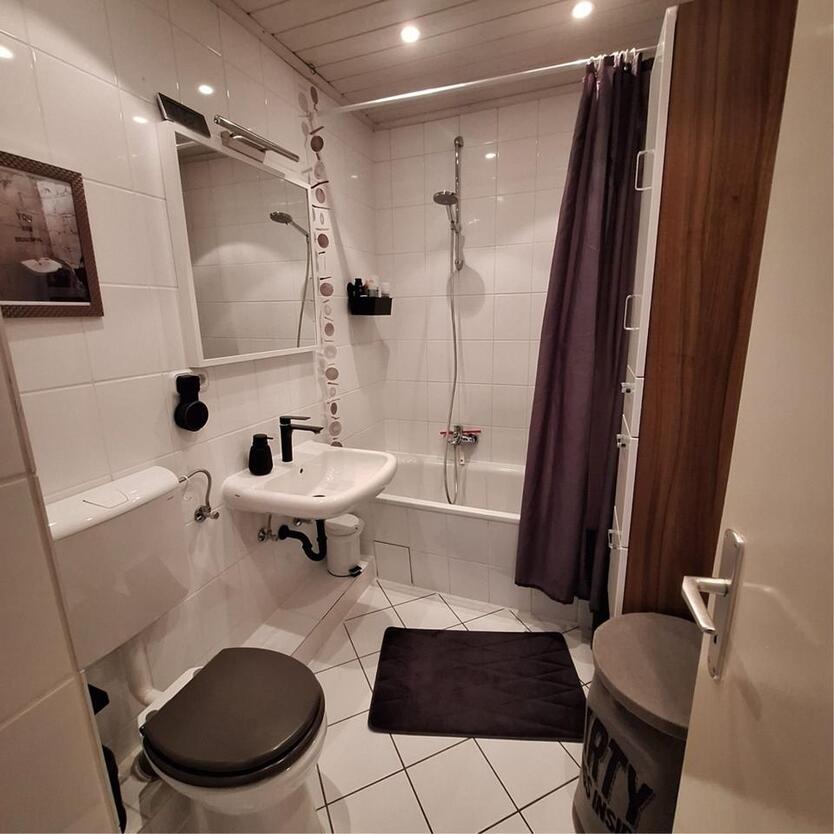 Schöne 3- Zimmer EigentumWohnung mit Garage in Neumünster-Wittorf