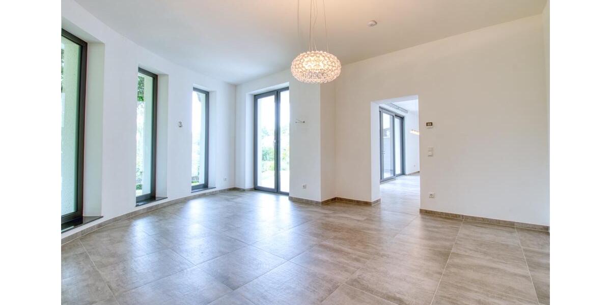 Erdgeschoßwohnung Wetter (Ruhr) - 5 Zimmer, 140 m&sup2;, 2.125&euro; | Angebot:23012348