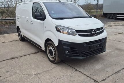 Opel Vivaro 64.000 km 16.250 &euro; Riesa 01591