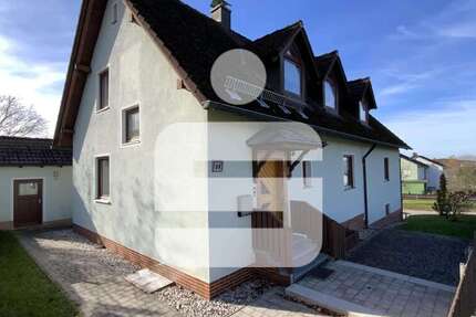 Haus Oberviechtach - 8 Zimmer, 190 m&sup2;, 255.000&euro; | Angebot:25977530