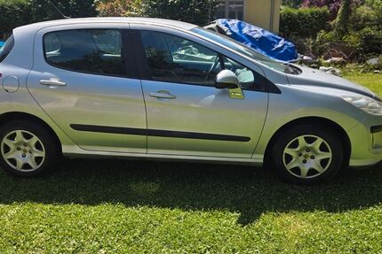 Peugeot 308 154.000 km 1.800 &euro; Oranienburg 16515