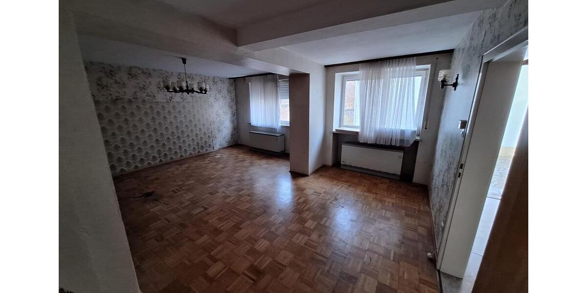 20 Dez. 14:00Uhr Besicht.- 9 Jahre Mietkauf zum selber renovieren 8 zimmer