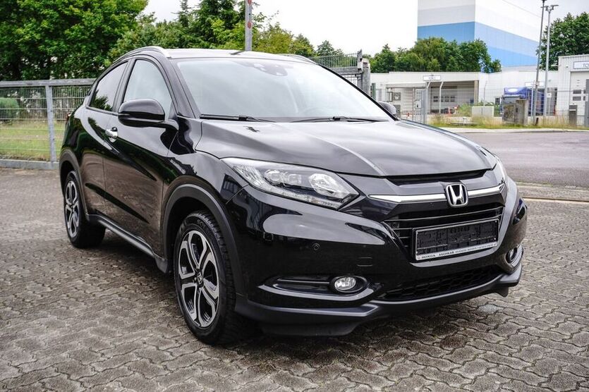 HR-V