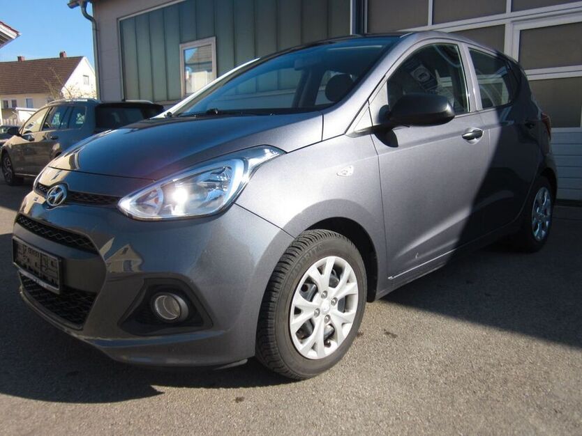 i10