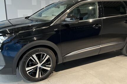 Peugeot 5008 46.110 km 26.550 &euro; Augsburg 86179