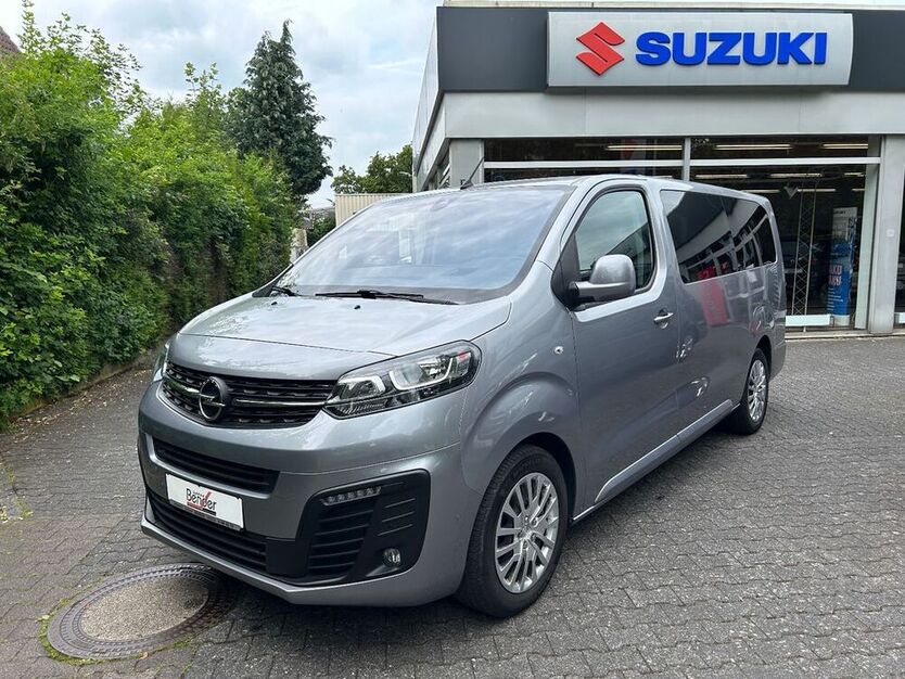 Zafira Life