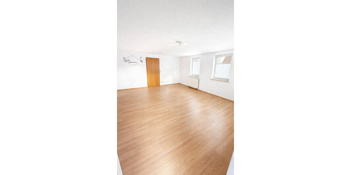Etagenwohnung Untersteinbach Heuholz - 3 Zimmer, 90 m&sup2;, 165.000&euro; | Angebot:25718891