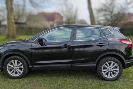 Nissan Qashqai 174.336 km 9.600 &euro; Bad Doberan 18209