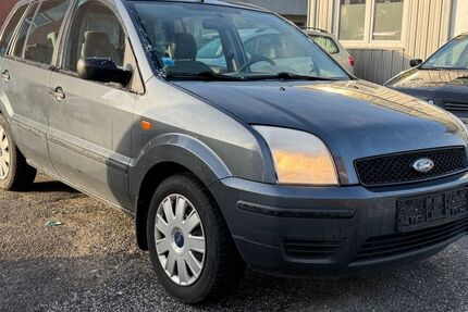 Ford Fusion 157.156 km 1.380 € Kiel 24113