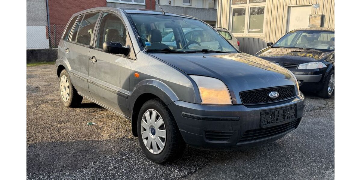 Ford Fusion 157.156 km 1.380 € Kiel 24113