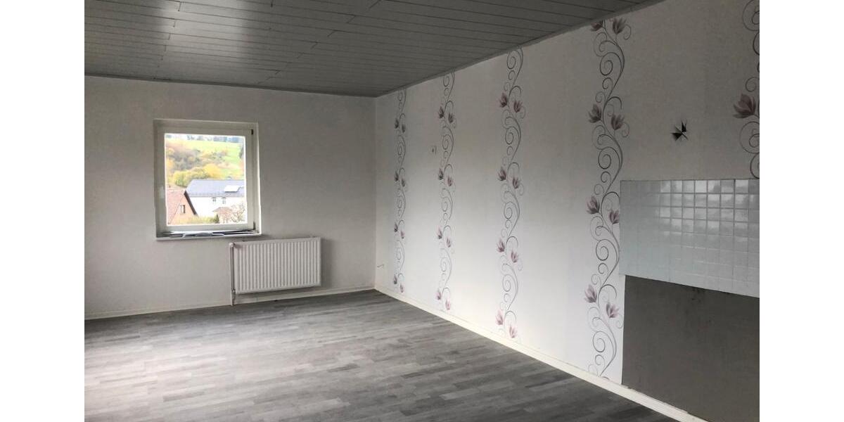 Mehrfamilienhaus, Wohnhaus Lohra - 7 Zimmer, 150 m&sup2;, 1.150&euro; | Angebot:26412421