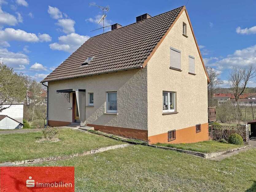 Haus zum Kaufen in Hosenfeld 260.000 € 140 m²