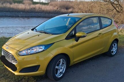 Ford Fiesta 41.300 km 6.100 &euro; Stade 21682