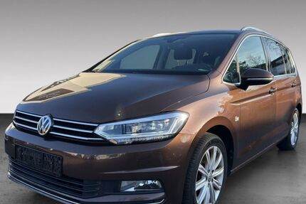 VW Touran 160.919 km 15.950 &euro; Berlin - Buckow 12351