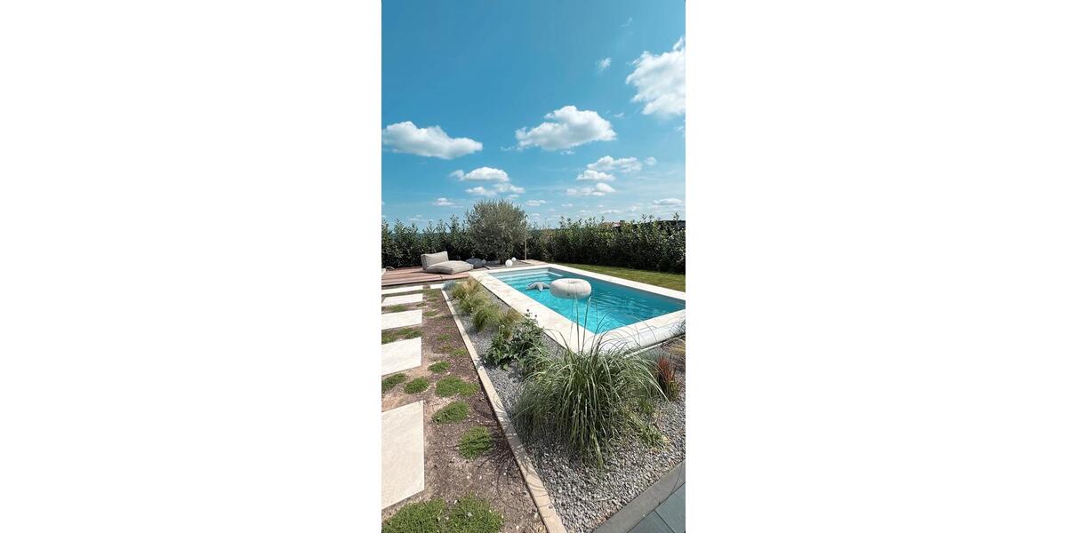 Exklusives Neubau Einfamilienhaus, 230qm, Pool, Sauna uvm. 3 zimmer