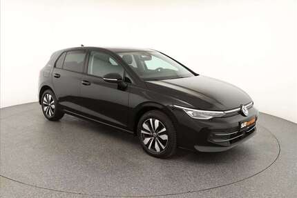 VW Golf 24.627 km 25.880 &euro; Garching 85748