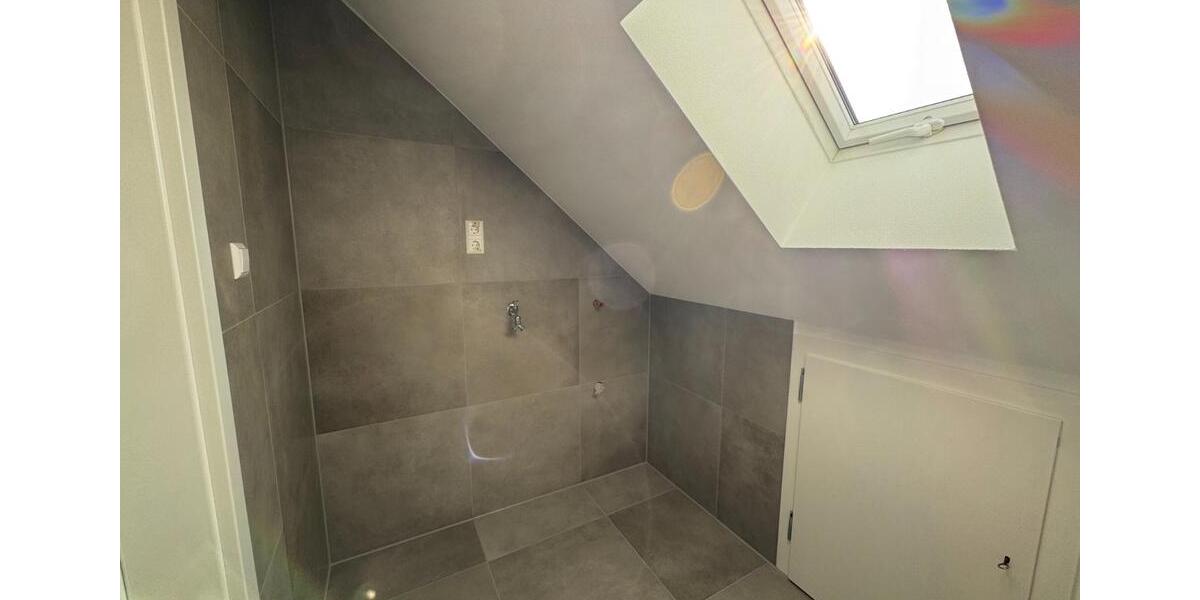 Dachgeschoßwohnung Gütersloh Avenwedde - 3.5 Zimmer, 78 m&sup2;, 780&euro; | Angebot:25384575