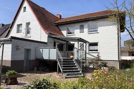 Haus Rotenburg - 10 Zimmer, 231 m&sup2;, 280.000&euro; | Angebot:26407435