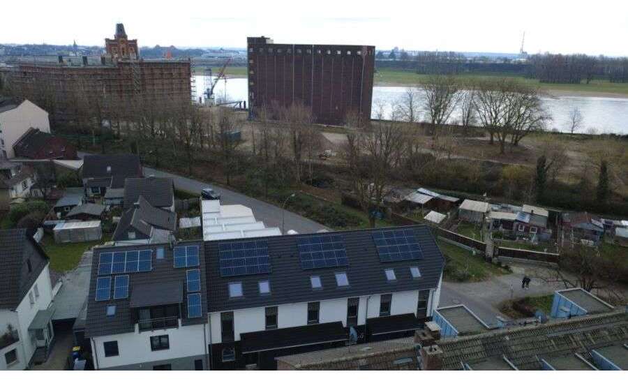 Haus zum Kaufen in Duisburg 549.000 € 184 m²