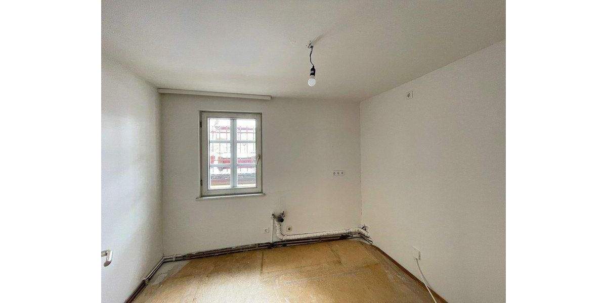 Schnuckelige Pärchenwohnung! Gemütliche 3-Zimmer-Wohnung in Lauf am Marktplatz zur Miete (1. OG) 3 zimmer
