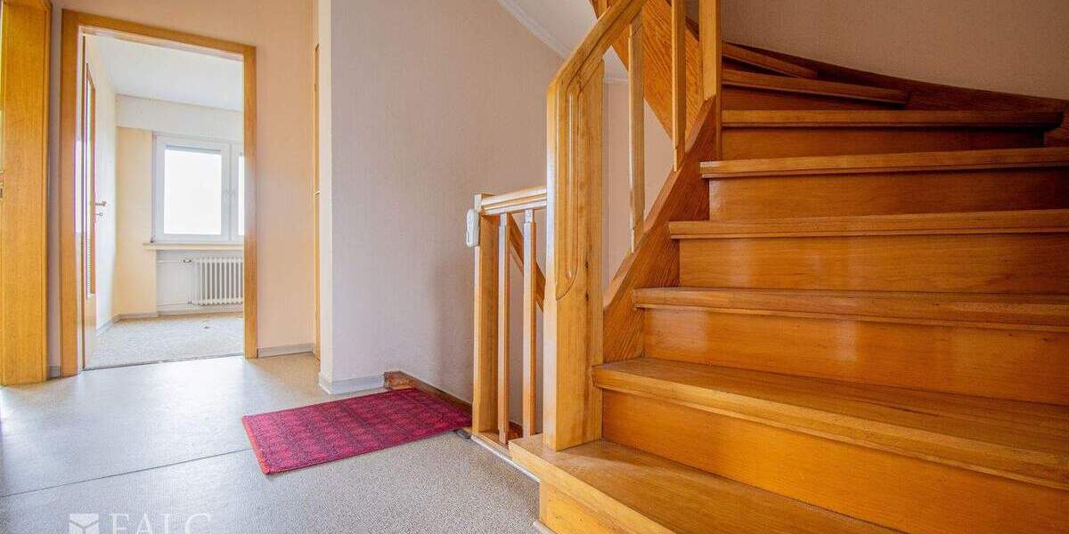 Reihenendhaus Stolberg Münsterbusch - 5 Zimmer, 128 m&sup2;, 295.000&euro; | Angebot:24376773