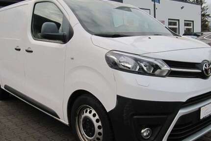 Toyota Proace 147.830 km 19.000 &euro; Hennigsdorf 16761