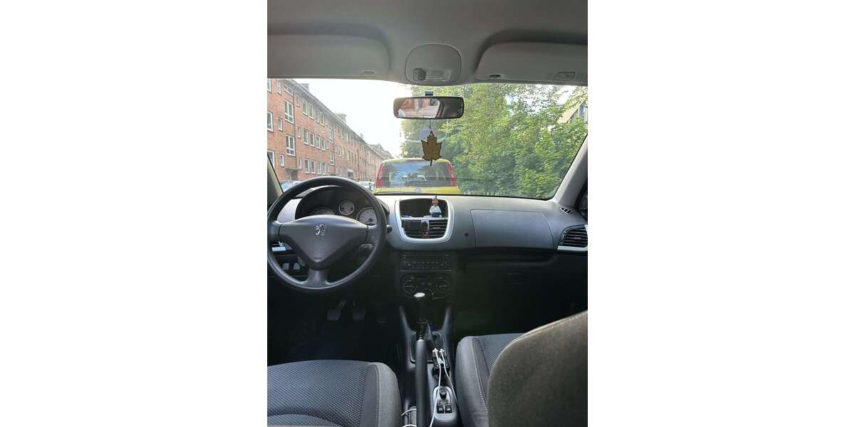 Peugeot 206 16.700 km 2.100 &euro; Kiel, Landeshauptstadt 24143