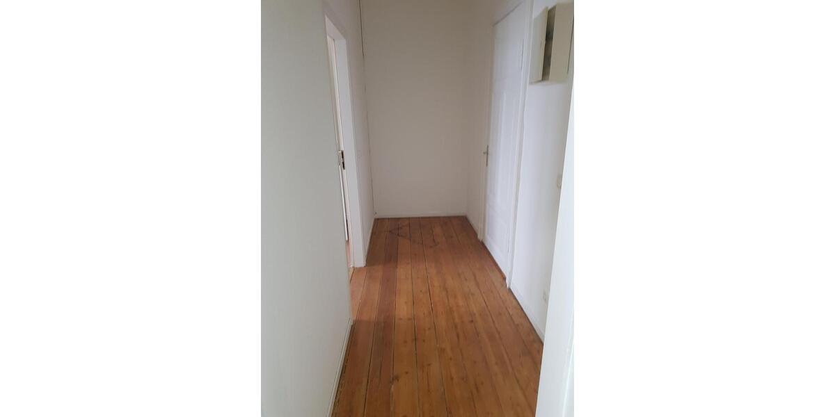 Dachgeschoßwohnung Flensburg Altstadt - 3 Zimmer, 66 m&sup2;, 670&euro; | Angebot:25377807