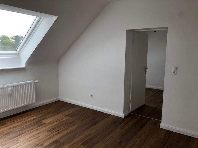 Etagenwohnung Delmenhorst Deichhorst - 4 Zimmer, 107 m&sup2;, 620&euro; | Angebot:24794245