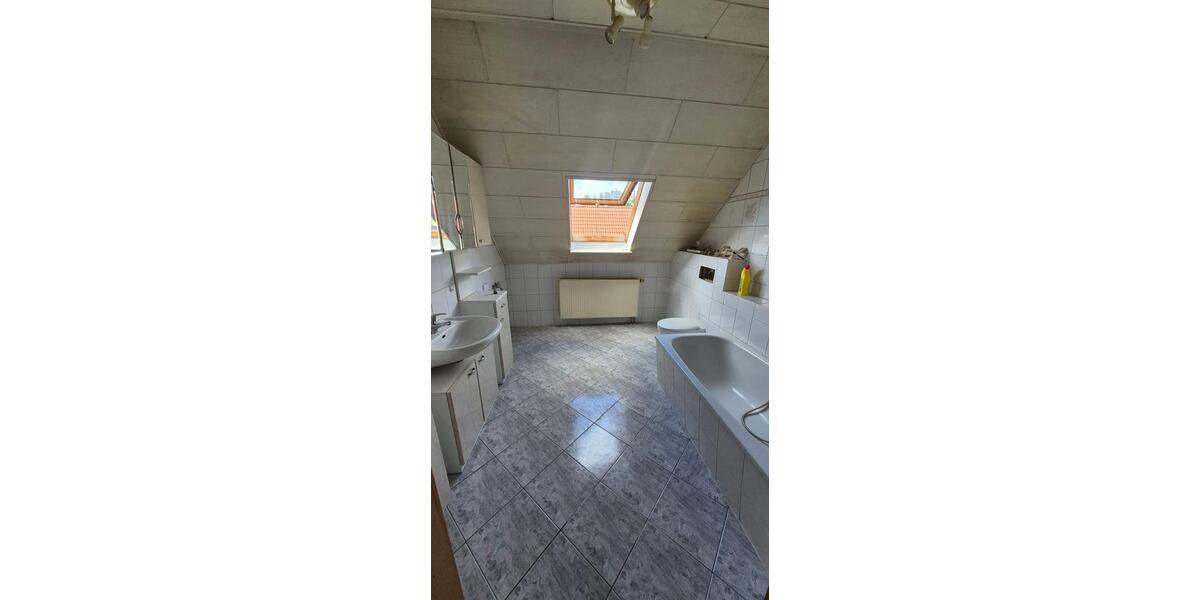 Bauernhaus, Landhaus Wittenberg Lutherstadt Reinsdorf - 8 Zimmer, 200 m&sup2;, 199.000&euro; | Angebot:25973456