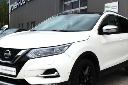 Nissan Qashqai 54.900 km 16.990 &euro; Maxhütte-Haidhof 93142