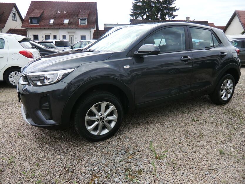Kia Stonic 69.000 km 13.400 € Oberkirch 77704