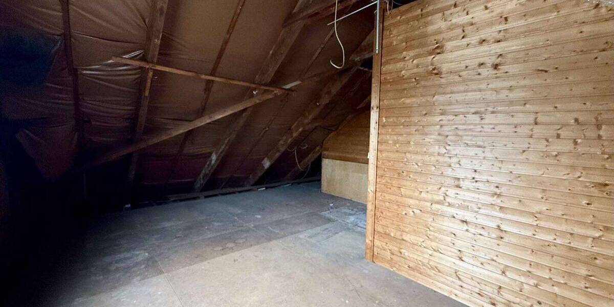 Mehrfamilienhaus, Wohnhaus Einbeck Andershausen - 6 Zimmer, 142 m&sup2;, 129.000&euro; | Angebot:26106360