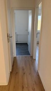 Etagenwohnung Bernsdorf - 2 Zimmer, 67 m&sup2;, 335&euro; | Angebot:26073257