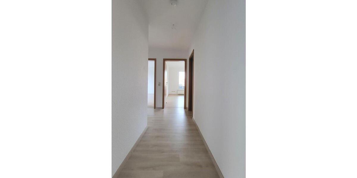 Erdgeschoßwohnung Dessau-Roßlau Dessau - 3 Zimmer, 65 m&sup2;, 490&euro; | Angebot:23356082
