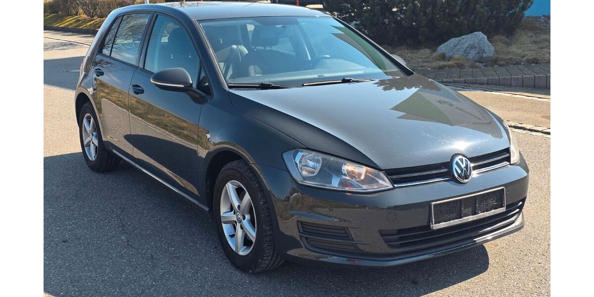 VW Golf 126.000 km 6.900 &euro; Waldburg 88289