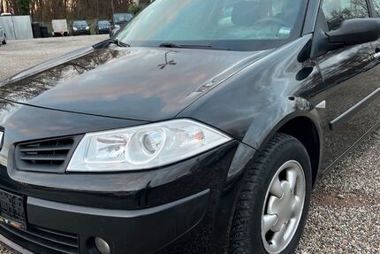 Renault Megane 119.000 km 2.950 &euro; Freiburg im Breisgau 79108