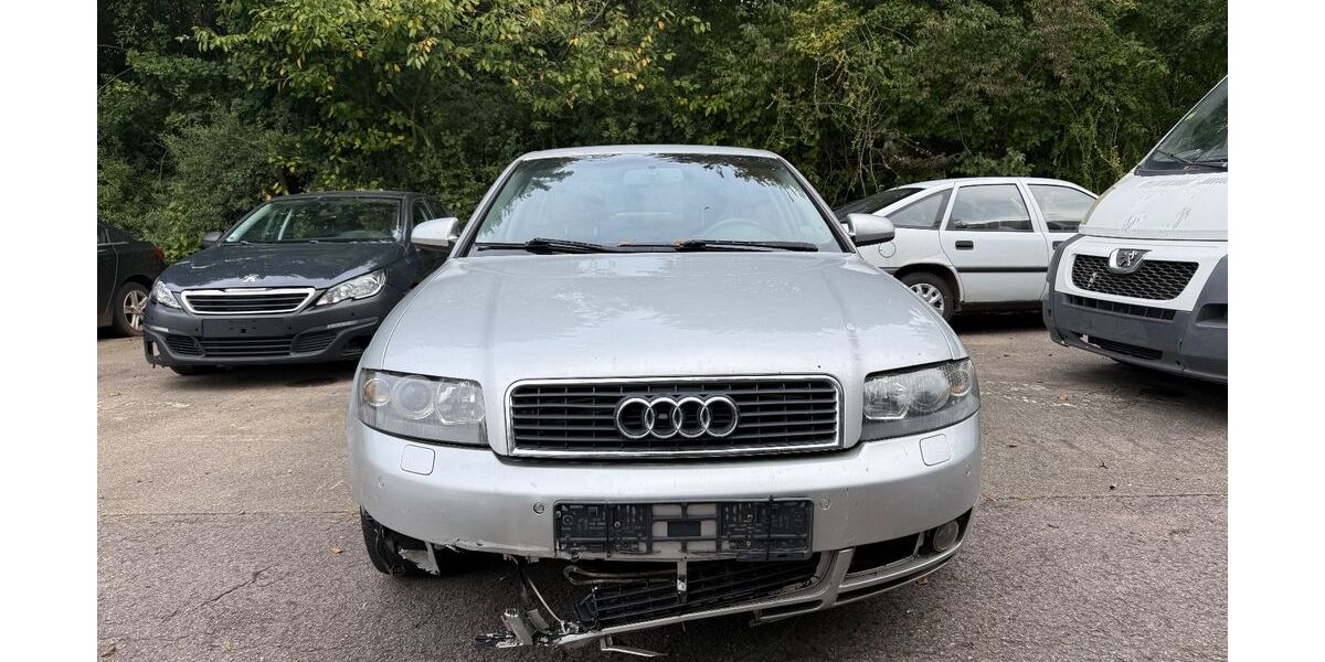 Audi A4 194.000 km 850 &euro; Merzig 66663