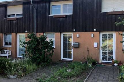 ***WESTERGELLERSEN***Reihenhaus MIT TERRASSE UND GARAGE ZU VERMIETEN***