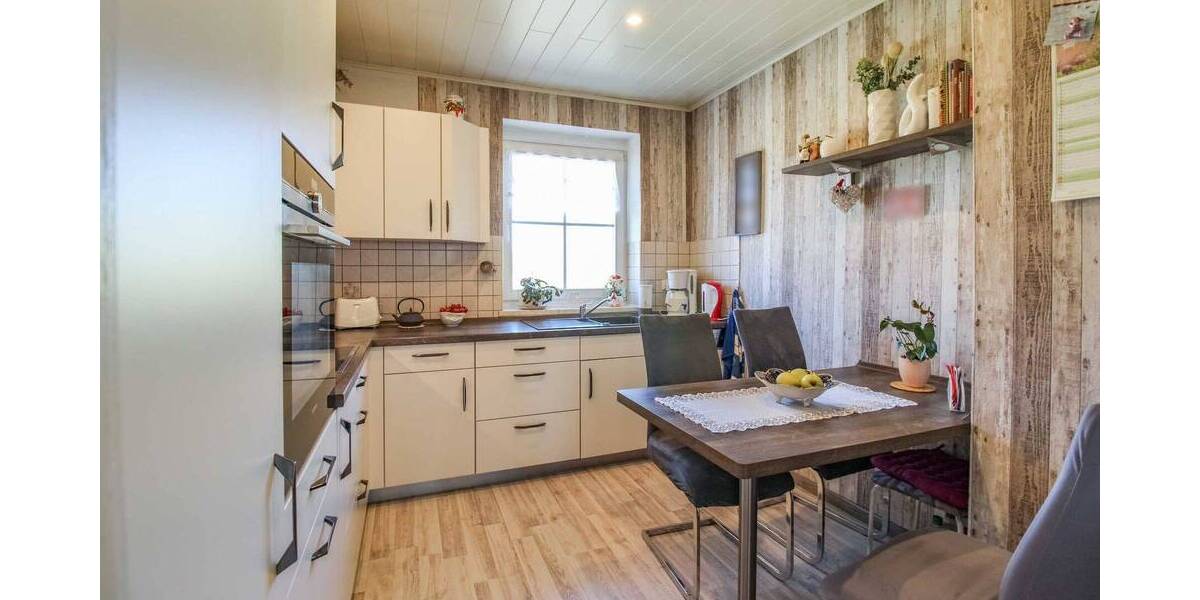 Etagenwohnung Peenemünde - 3 Zimmer, 76 m&sup2;, 130.000&euro; | Angebot:26344656