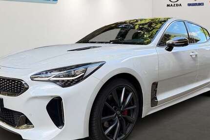 Kia Stinger 129.948 km 25.975 &euro; Hamburg 22457