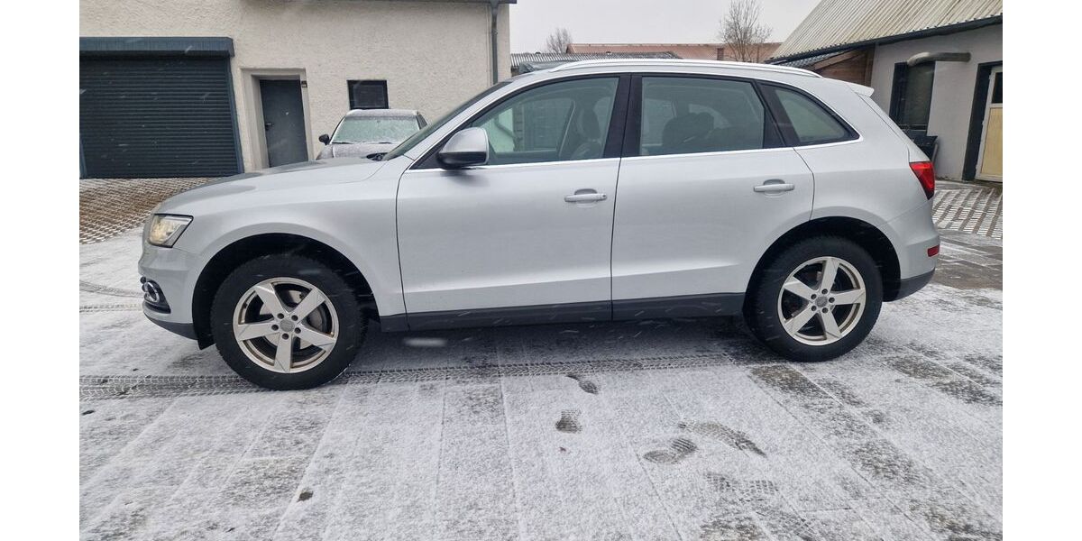 Audi Q5 172.000 km 9.998 &euro; Marsberg 34431