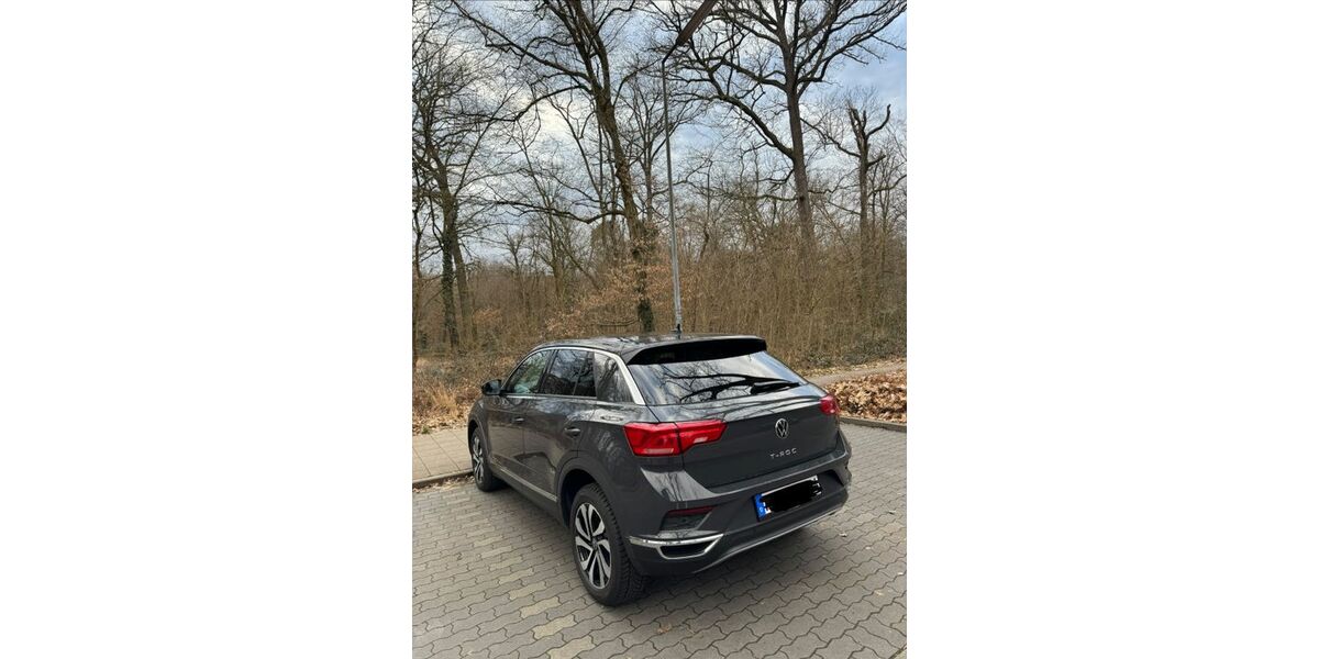 VW T-Roc 97.000 km 21.500 &euro; Karlsruhe 76149