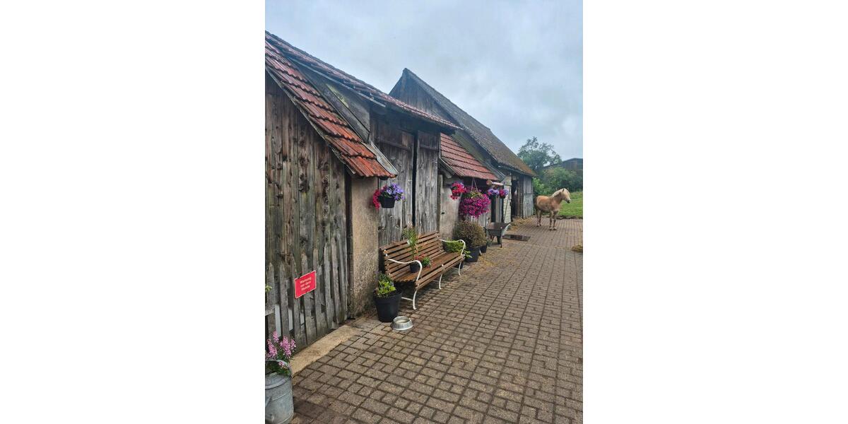 Bauernhaus, Landhaus Meinerzhagen - 4 Zimmer, 160 m&sup2;, 575.000&euro; | Angebot:27066487