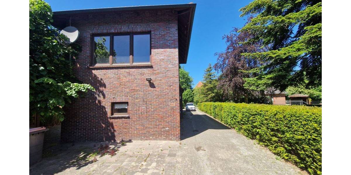 Einfamilienhaus Zetel / Neuenburg Neuenburg - 7 Zimmer, 162 m&sup2;, 217.000&euro; | Angebot:26886133