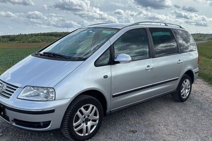 VW Sharan