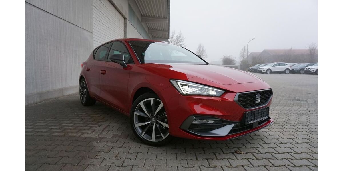 Seat Leon 23.000 km 22.950 &euro; Parkstetten 94365