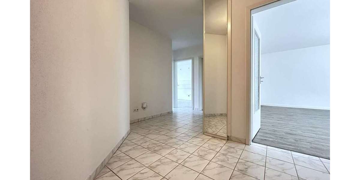 Sofort frei - Dachterrassen-Wohnung, 2 Zi. plus Wohnküche (Erbpacht) - Dachgeschoßwohnung München Bogenhausen | Angebot:26714706