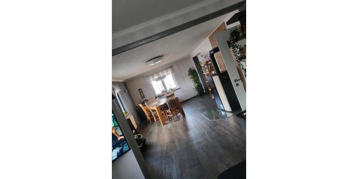 Einfamilienhaus Bad Salzungen Tiefenort - 6 Zimmer, 146 m&sup2;, 296.000&euro; | Angebot:26709874